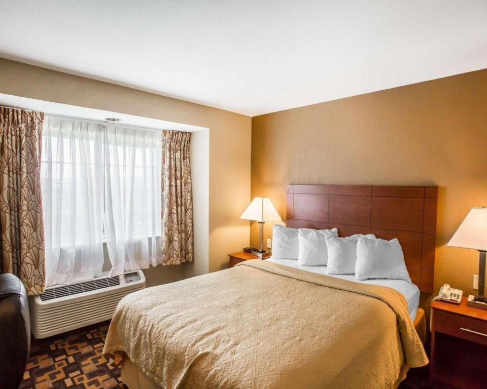 Quality Inn & Suites Mount Juliet Εξωτερικό φωτογραφία