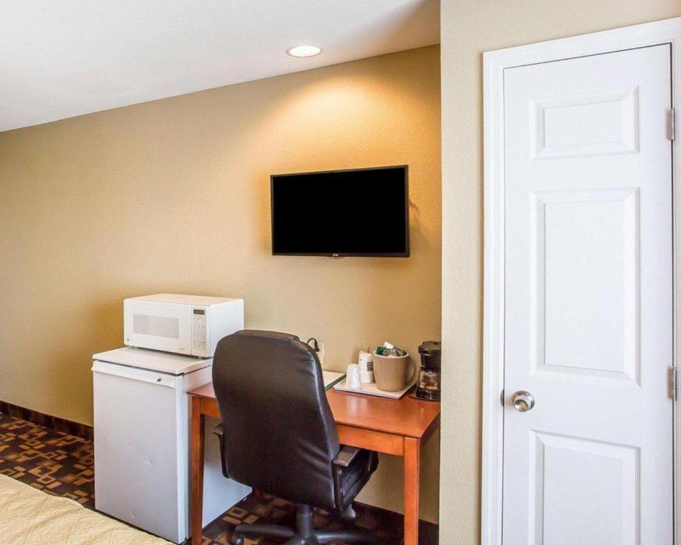Quality Inn & Suites Mount Juliet Εξωτερικό φωτογραφία