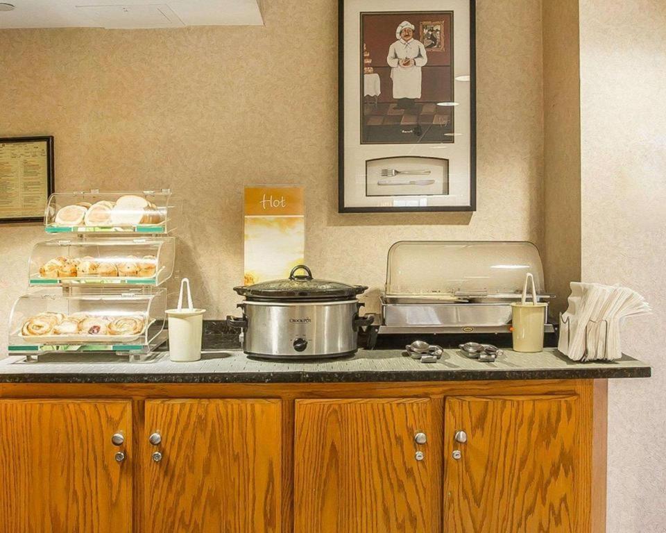 Quality Inn & Suites Mount Juliet Εξωτερικό φωτογραφία