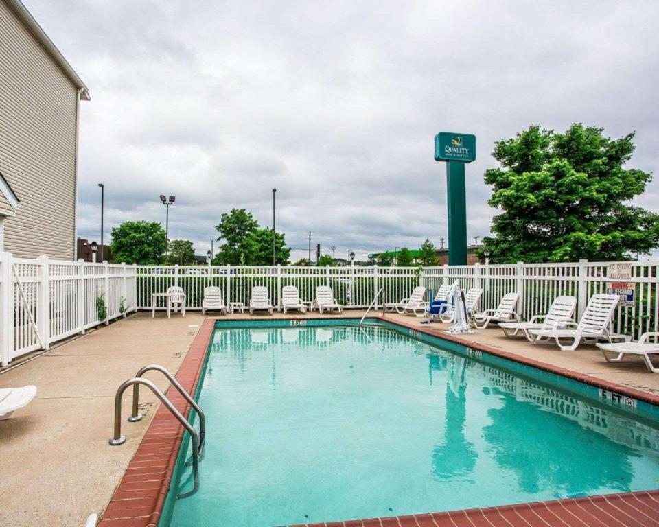 Quality Inn & Suites Mount Juliet Εξωτερικό φωτογραφία