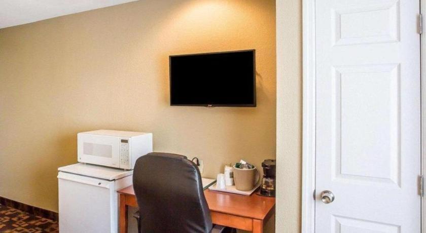 Quality Inn & Suites Mount Juliet Εξωτερικό φωτογραφία